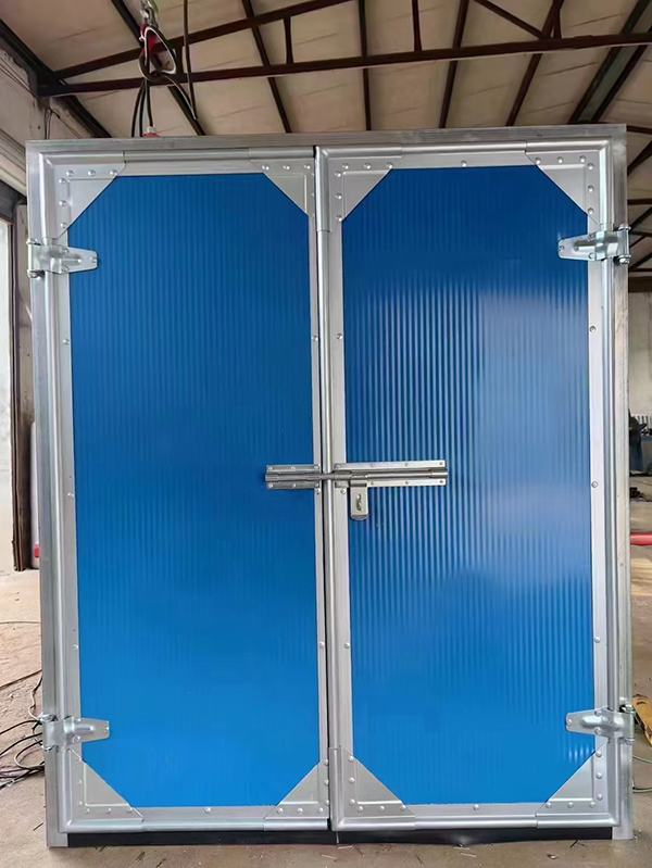 崇信工业平开门