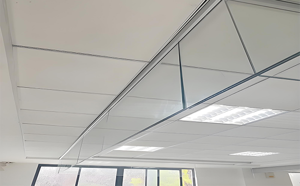 崇信玻璃挡烟垂壁