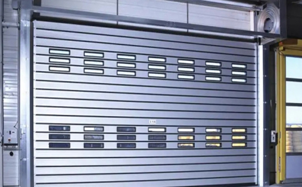 提高效率与安全：崇信兰州崇信快速崇信卷帘门的应用与优势