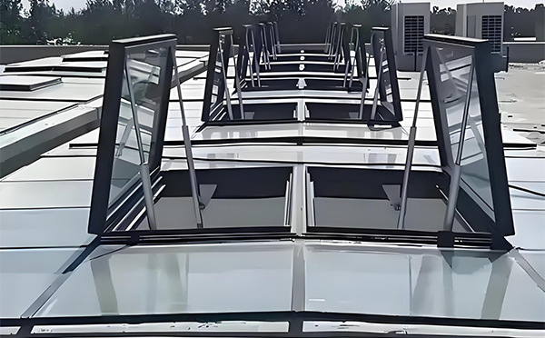 崇信兰州崇信排烟窗选型安装与维护实用指南