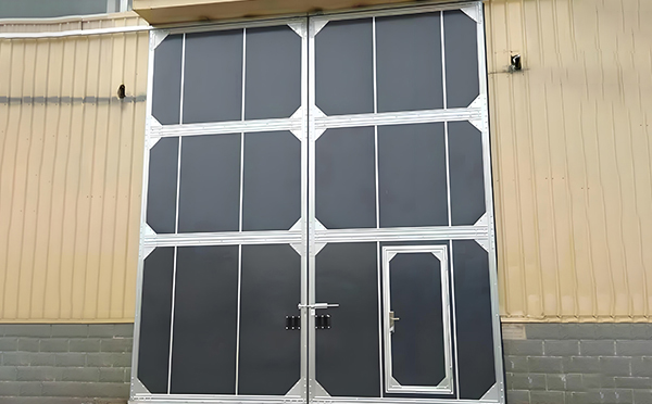 厂房崇信工业门选择与维护全解析:提升效率与安全的关键要素 厂房崇信工业门选择与维护全解析:提升效率与安全的关键要素